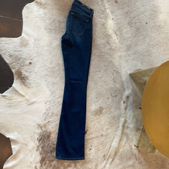 J Brand - NWT - size 26 - ‘Betty’ mid-Rise boot cut - starlight wash - Picture 5 of 5